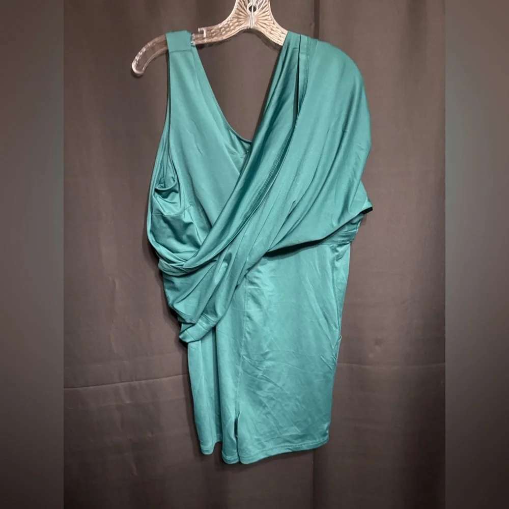Ideology Green (Sequoia) Active Dress with Built-in Bra and Shorts XXL NWT - Picture 5 of 5